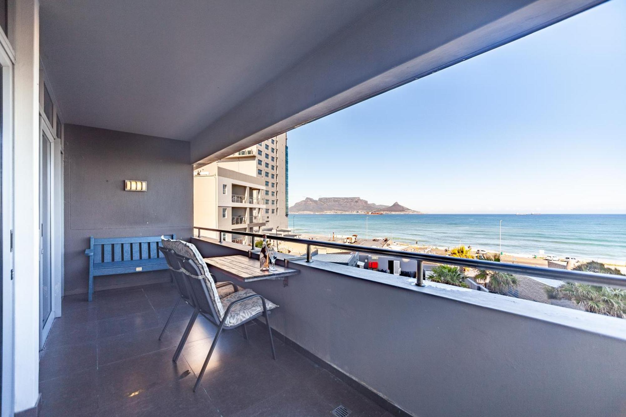 Modern Beachfront With Ocean Views - Infinity G9, Blouberg, Cape Town Bloubergstrand Exterior foto