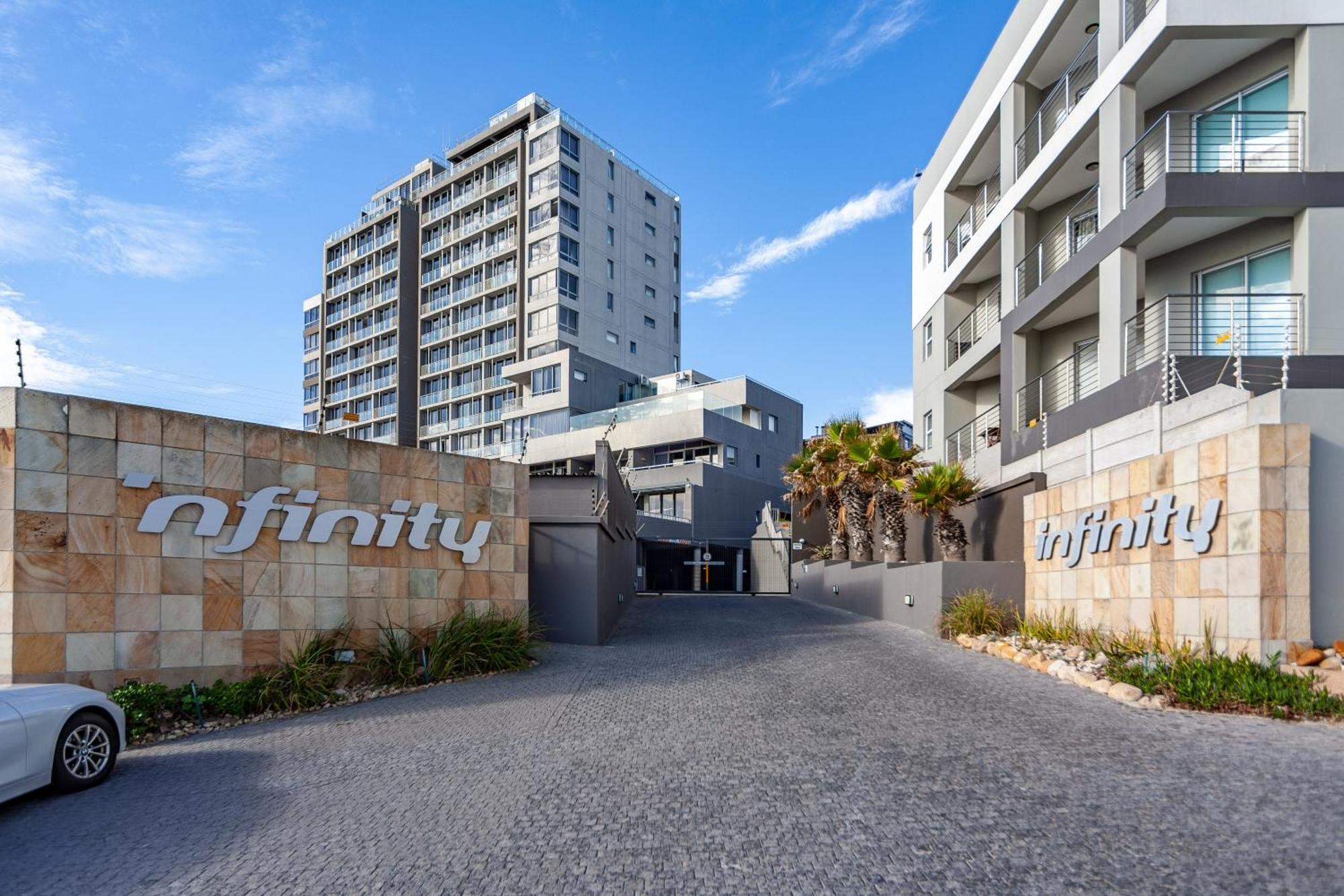 Modern Beachfront With Ocean Views - Infinity G9, Blouberg, Cape Town Bloubergstrand Exterior foto